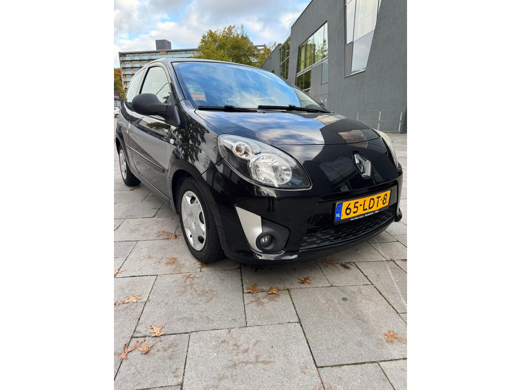 Renault Twingo 1.2-16V Authentique 48497763-2.jpg | Premcars.nl