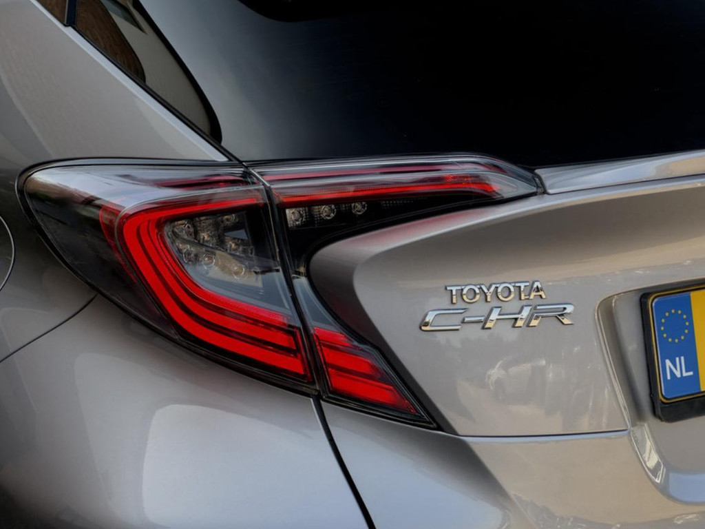 Toyota C-HR 1.8 Hybrid Business Intro 51084961-2.jpg | Premcars.nl
