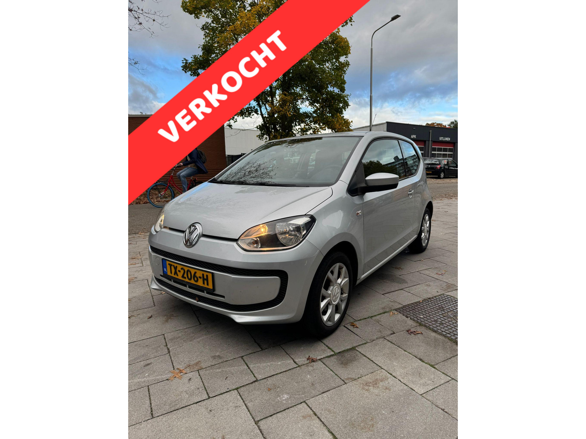 Volkswagen up! 1.0 high up! 48497689-0.jpg | Premcars.nl